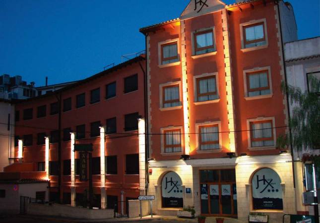 Románticas habitaciones en Hotel & Spa Xauen. Relájate con nuestro Spa y Masaje en Castellon